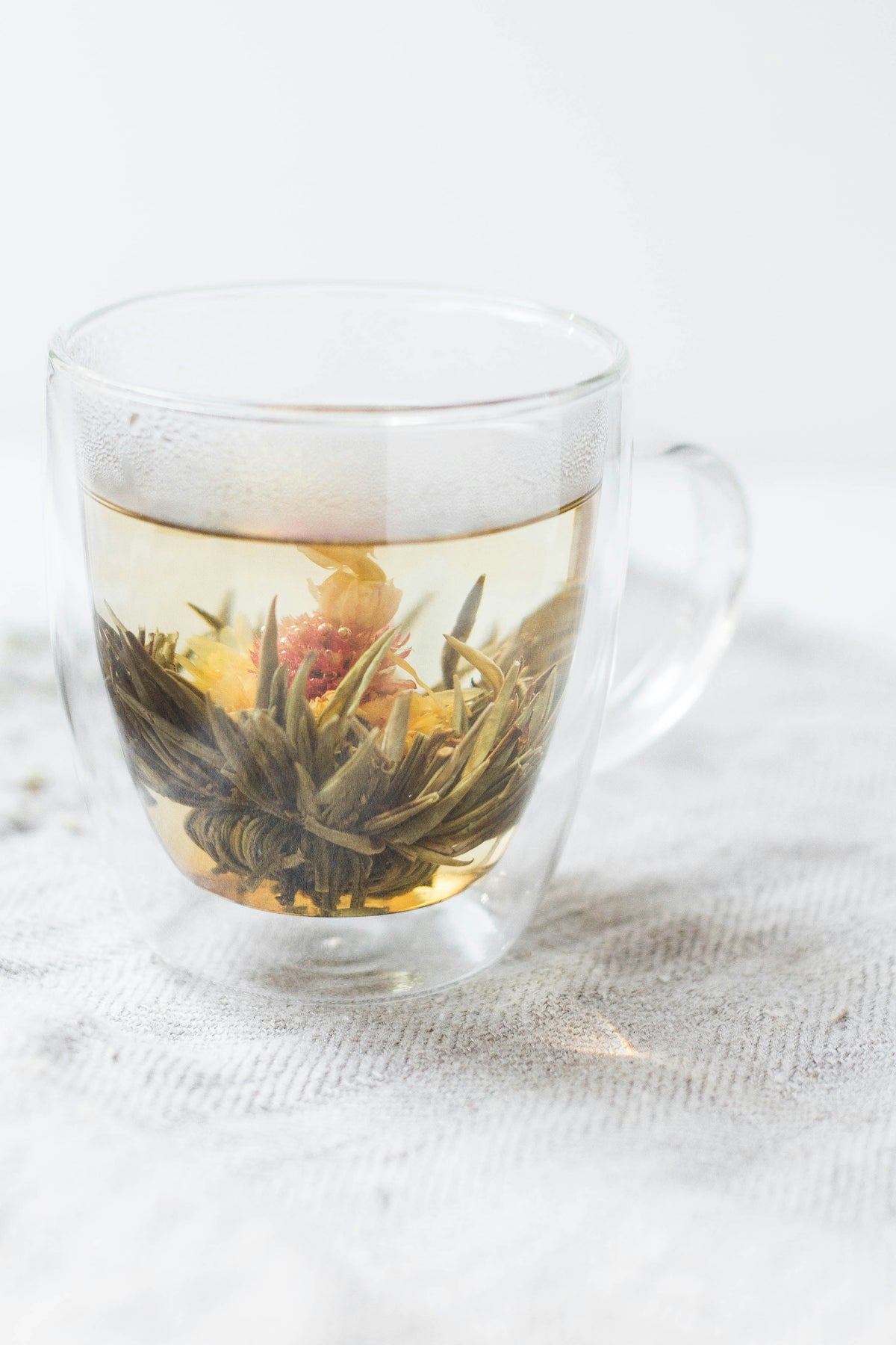 Herbal Teas for Postpartum Healing and Wellness: Natural Support for New Mothers