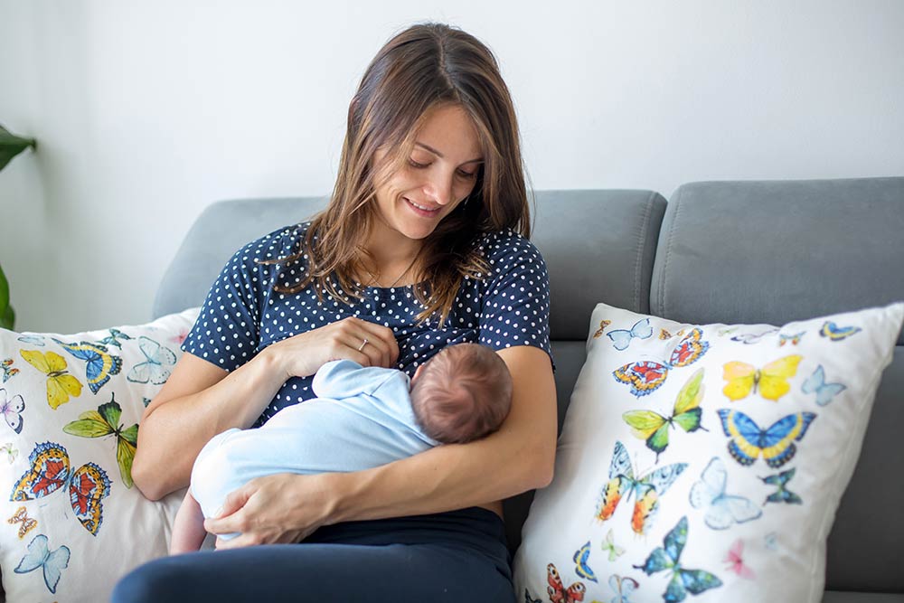 How Herbal Tea Enhances Breast Milk Production